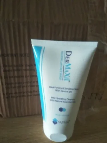 DERMAXiL Neutral pH Face Wash 150ml photo review