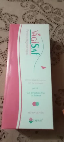 VAGISAF Feminine Hygiene Wash 180ml photo review