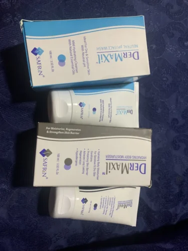 DERMAXIL Hydrating Moisturiser 150ml photo review