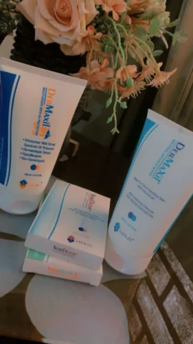 DERMAXiL ULTRA Moisturiser with UV Protector 150ml photo review