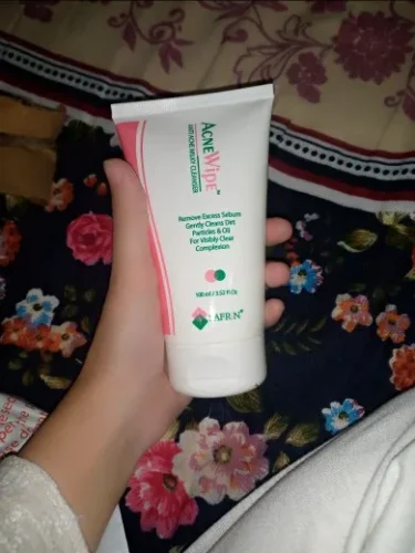 ACNEWIPE Anti Acne Milky Cleanser 150ml photo review