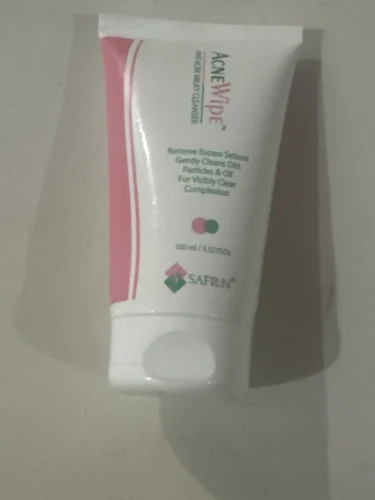 ACNEWIPE Anti Acne Milky Cleanser 150ml photo review