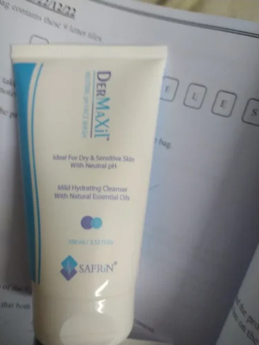 DERMAXiL Neutral pH Face Wash 150ml photo review