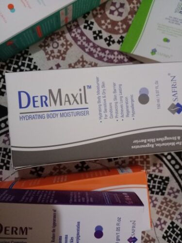 DERMAXIL Hydrating Moisturiser 150ml photo review