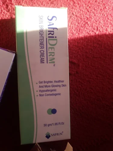 SAFRIDERM Skin Brightening Cream 30gm photo review