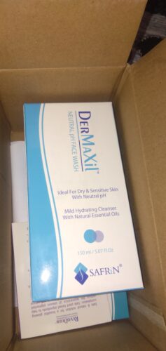 DERMAXiL Neutral pH Face Wash 150ml photo review